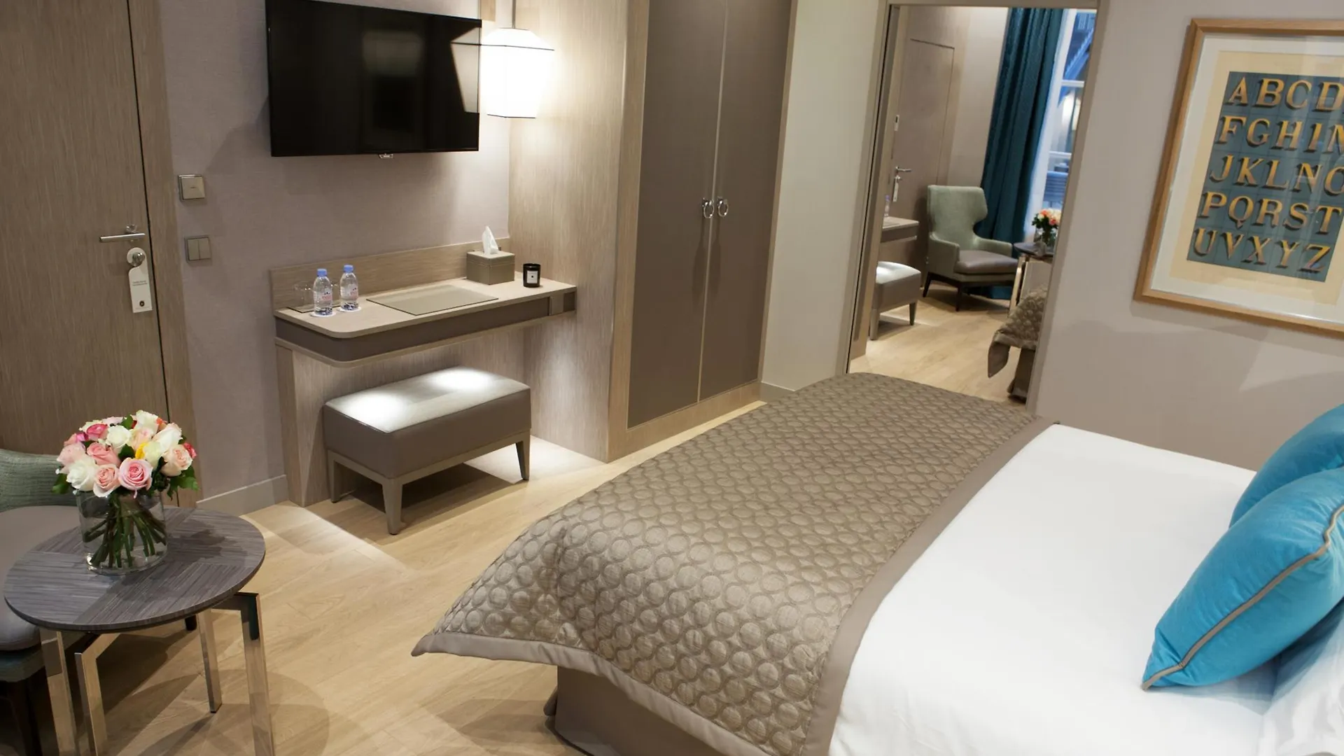 La Lanterne & By Timhotel 4* Paris